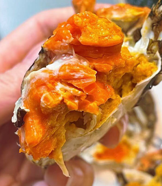 🦀 Premium Swimming Crabs: Bursting with Roe & Live to Your Door